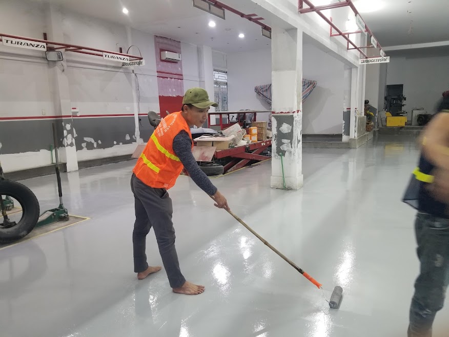 Sơn epoxy,kẻ vạch bãi đỗ xe